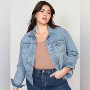 Old Navy Women's XL Classic Jean Jacket Distressed Light Wash 100% Cotton Denim